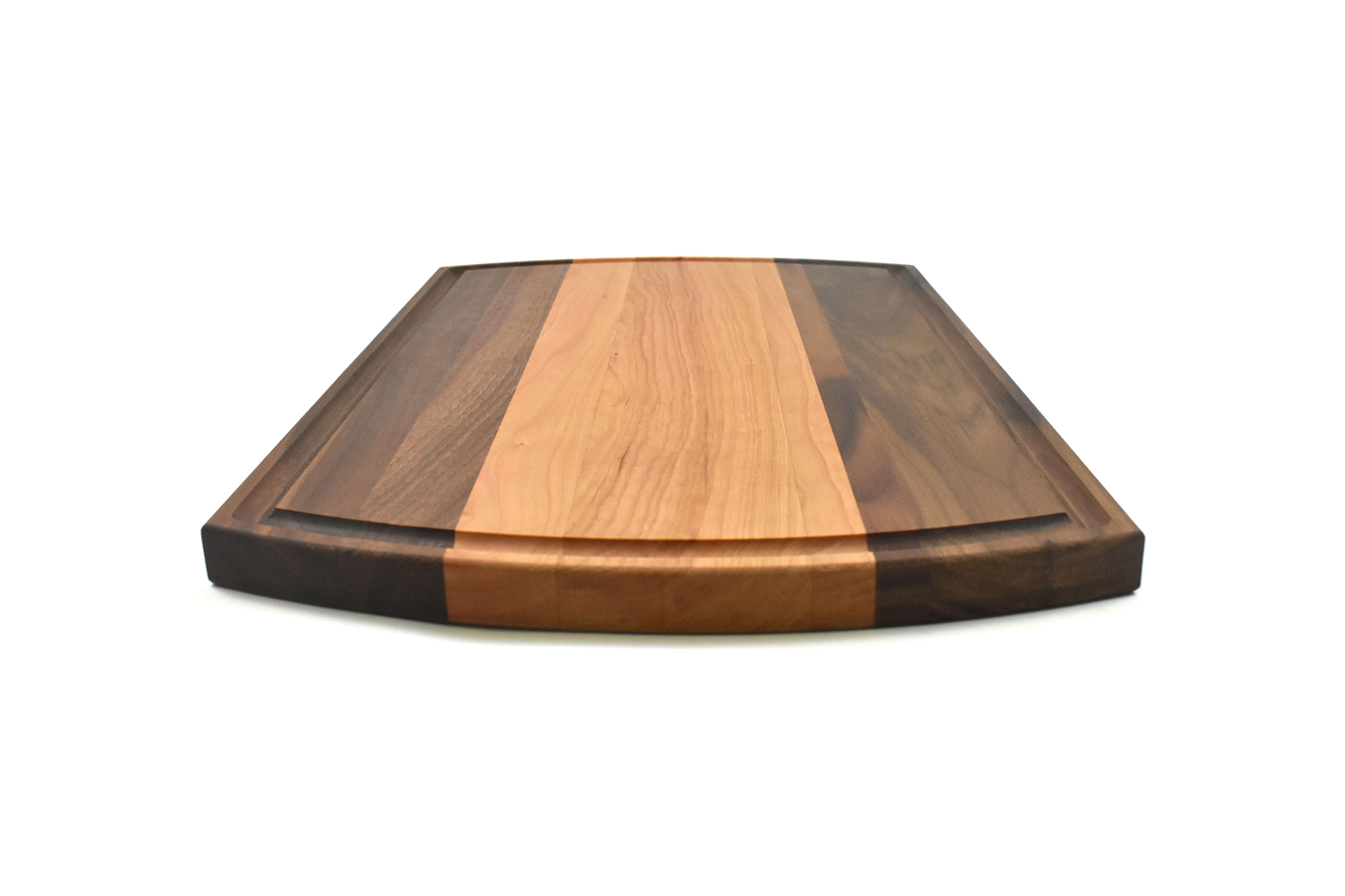 https://www.wholesalecuttingboards.com/media/ecommerce_productpicture.photo/Walnut-Cherry-M131-angle-2.jpg