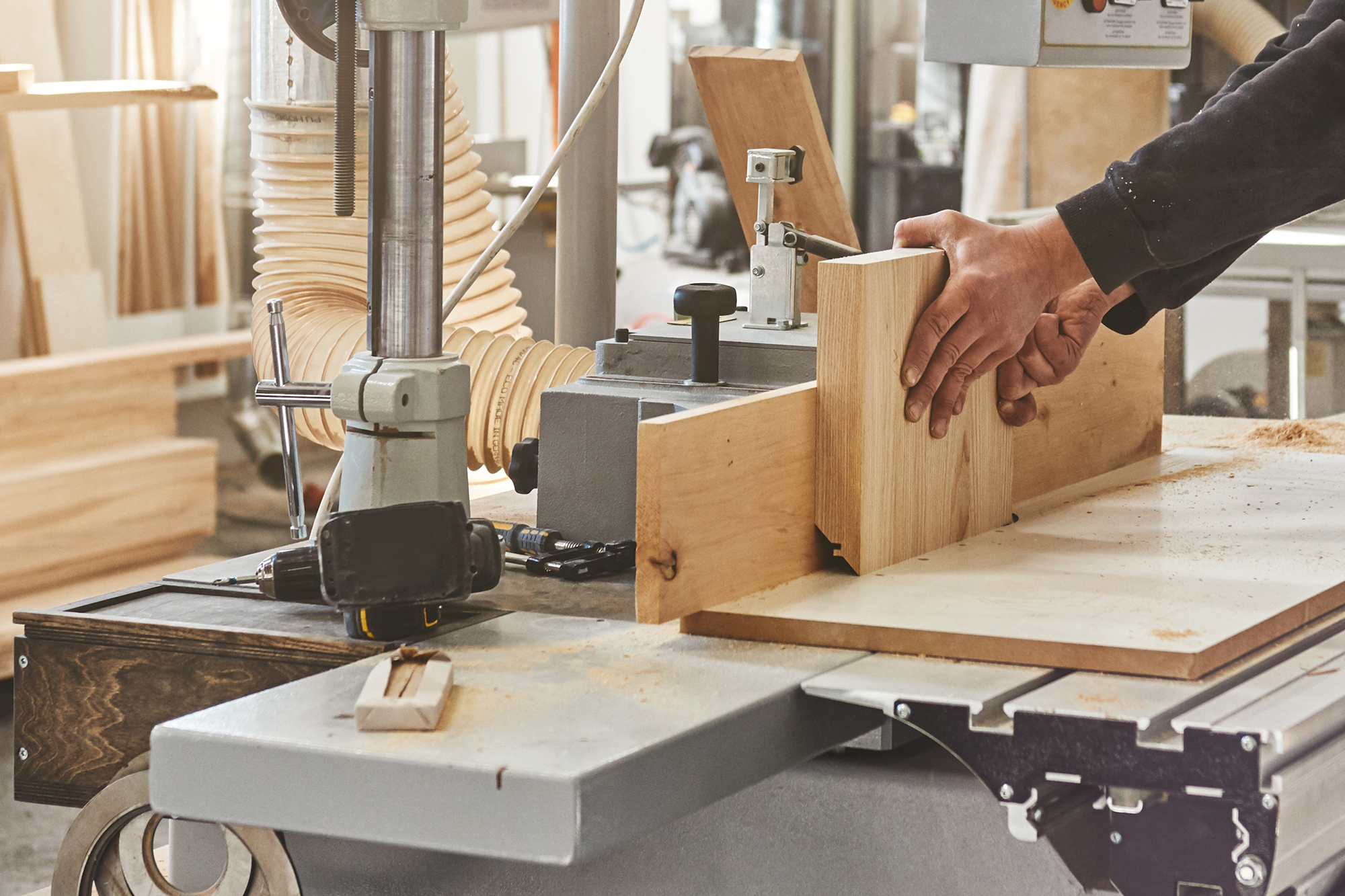 Purchasing Guide: Sustainable Hardwood Cutting Boards